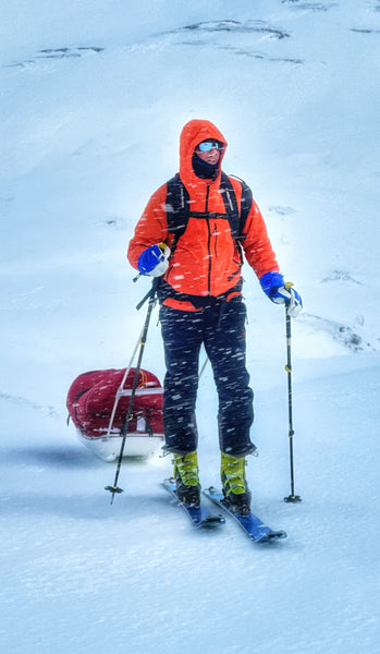 Tundra Tours Kite Expedition with Carl Plasschaert: A Wild Arctic Adventure